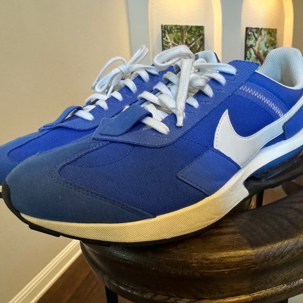 Nike Air Max Pre-Day 'Hyper Royal’ Men's Running Shoes Blue Size 12
